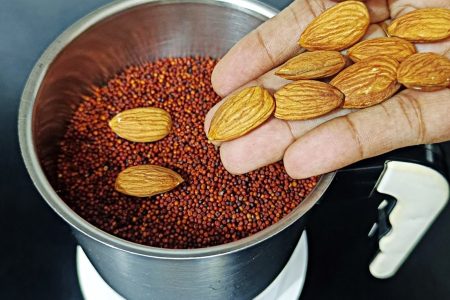 റാഗി ബദാമും മിക്സ് ചെയ്ത പോലെ ചെയ്തു നോക്കൂ. Badam ragi drink recipe