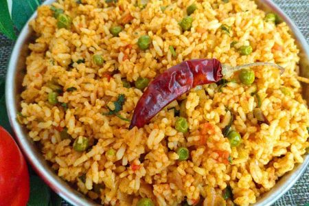 പച്ചരി കൊണ്ട് ടൊമാറ്റോ റൈസ് | Raw rice tomato rice recipe