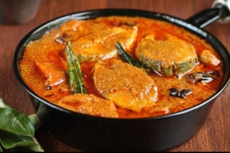വട്ടമുളകും മല്ലിയും അരച്ച കറി. Tasty fish curry recipe