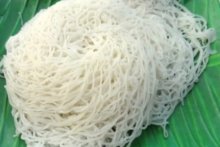 ഈ ഒരു ട്രിക്ക് ചെയ്താൽ മാത്രം മതി! ഇടിയപ്പത്തിന് ഇനി മാവ് കുഴക്കേണ്ട, സേവനാഴിയും വേണ്ട, കൈ വേദനയും വരില്ല!! | Easy Soft Idiyappam Recipe