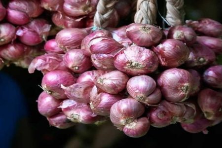 ഉള്ളി ഉണ്ട് നല്ല കിടിലൻ ഒരു വിഭവം ഉണ്ടാക്കാം ചെറിയുള്ളി മാത്രം മതി. Easy Restaurant Shallots curry recipe