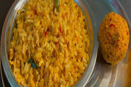 മുട്ട ചമ്മന്തി ചോറ് കഴിച്ചിട്ടുണ്ടോ ഇതു മാത്രം മതി ഏതു ലഞ്ച് ബോക്സ് തയ്യാറാക്കാനും. Mutta chammandhi choru recipe