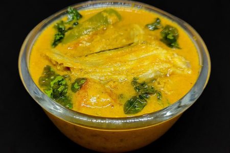 തേങ്ങ അരച്ച നല്ല പച്ചമാന്തൽ കറി തയ്യാറാക്കാം. Kerala maanthal curry recipe