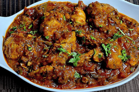 ചിക്കൻ കറിയും നെയ്പത്തലും ഉണ്ടെങ്കിൽ ക്രിസ്മസ് നമുക്ക് ഗംഭീരമാക്കാം. Chicken Curry With Neyyappam