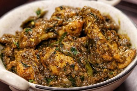എളുപ്പത്തിൽ ഒരു പെപ്പർ ചിക്കൻ പേരളൻ തയ്യാറാക്കാം Pepper Chicken Peralan